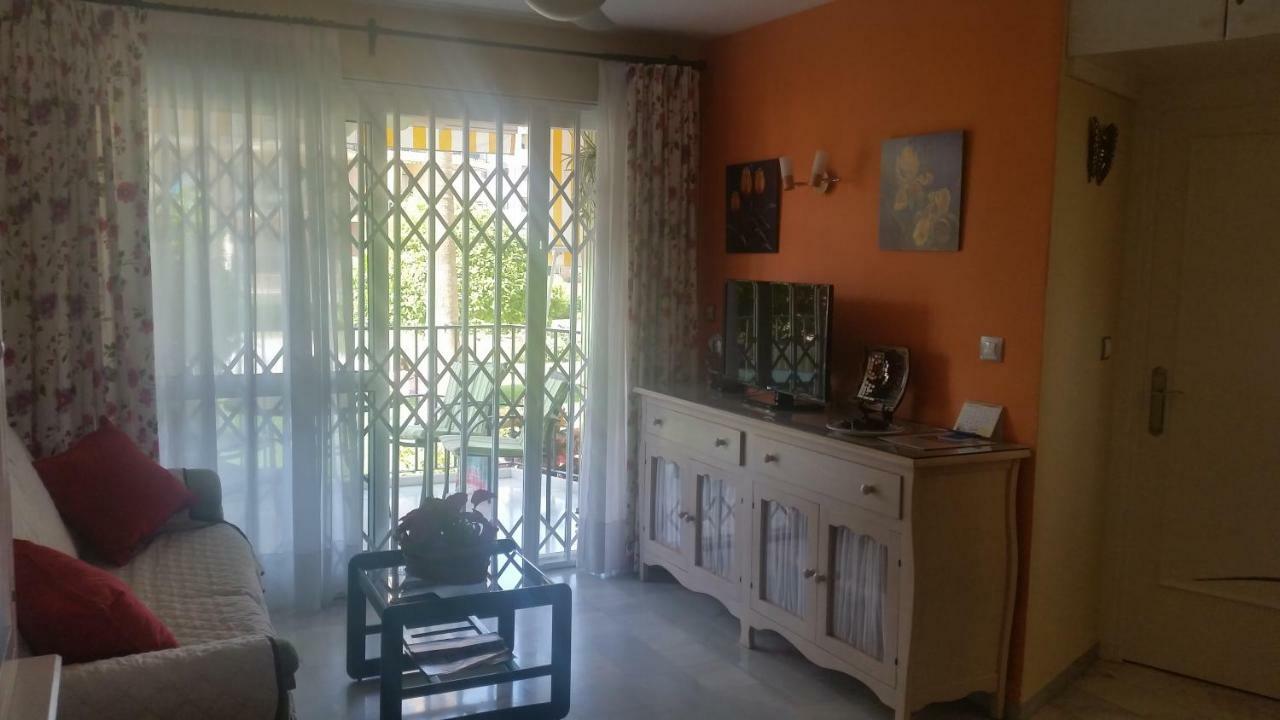 Erisa I Apartment *